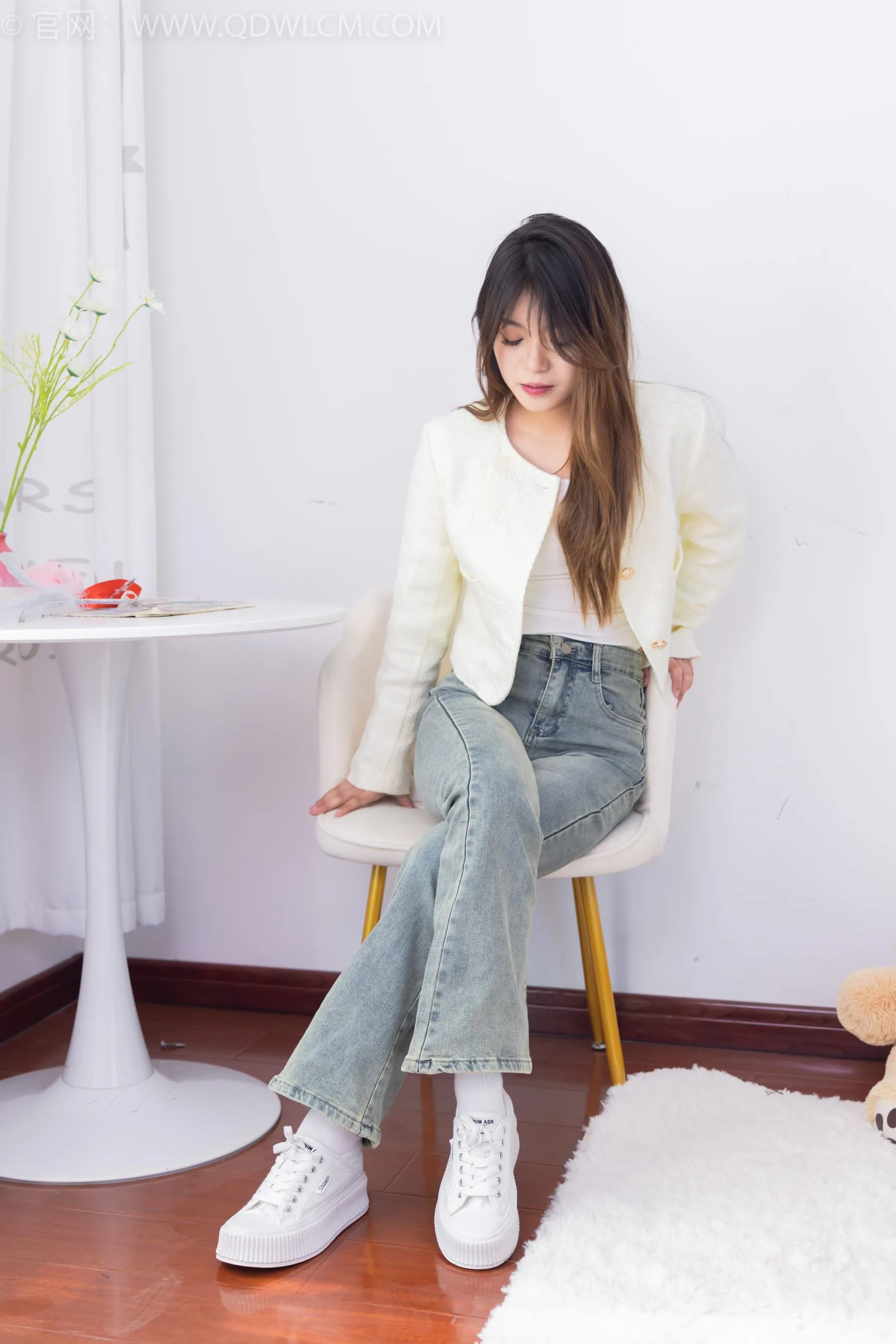 物恋传媒 NO.1556 闪闪-闪闪发光 [151P]插图2
